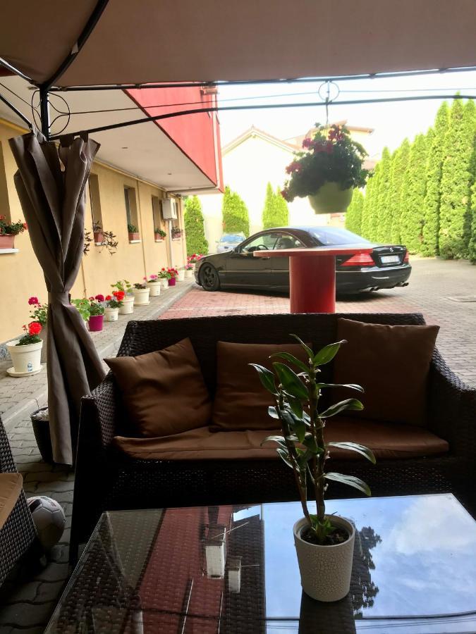 Hotel Vandia Timisoara Exterior photo
